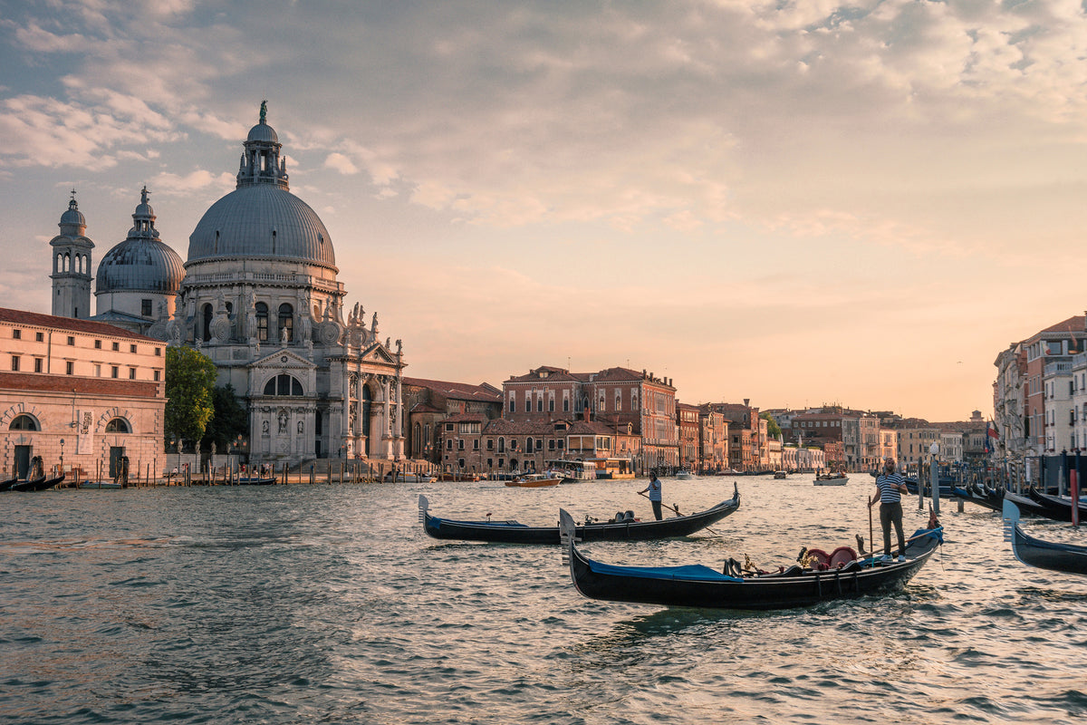 framedcanvas-print-at-the-canal-of-venice