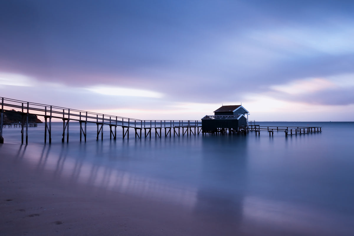 aluminium-print-a-house-on-the-water