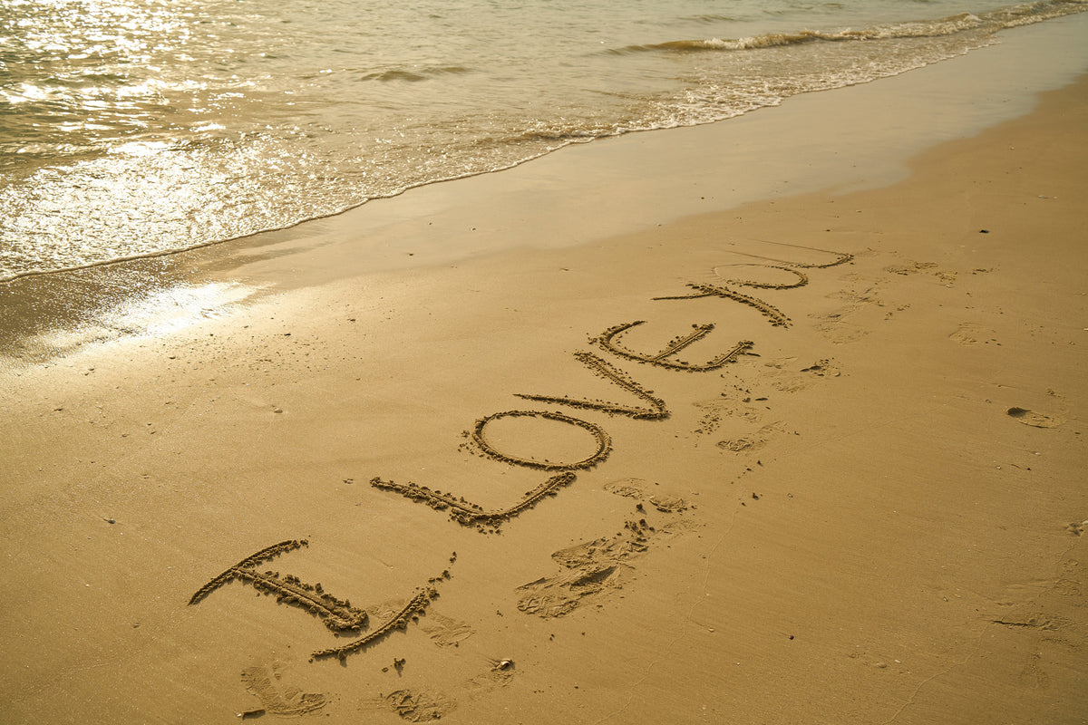 canvas-print-sign-in-the-sand