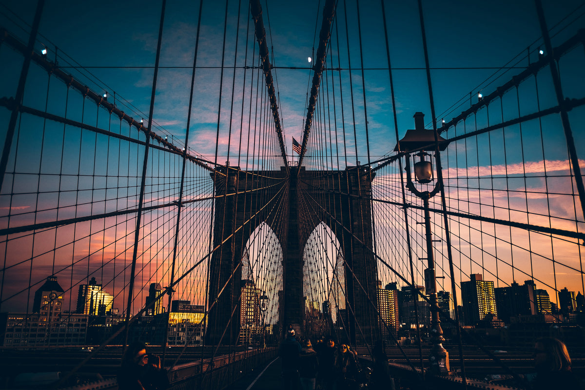 framedcanvas-print-brooklyn-bridge-in-the-evening-light