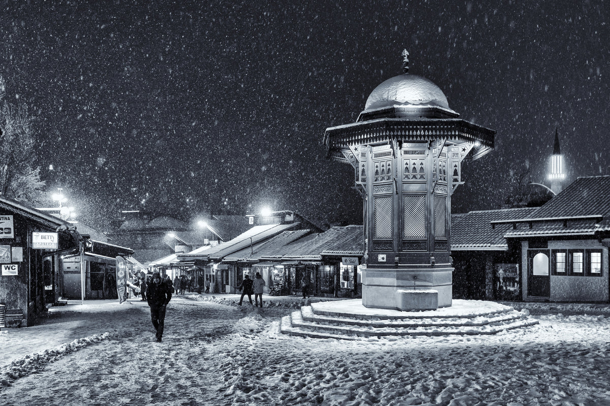 modern-3-piece-acrylic-print-winter-in-sarajevo