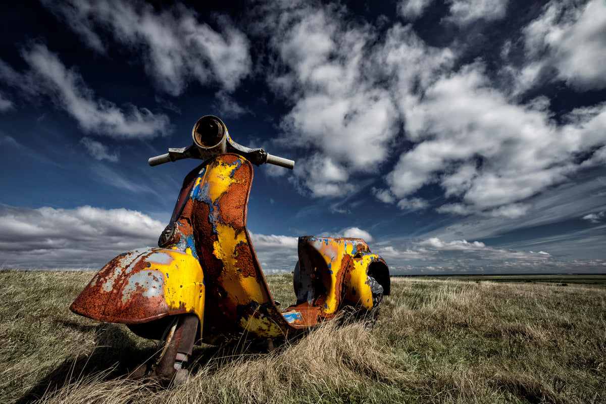 canvas-print-yellow-scooter-x