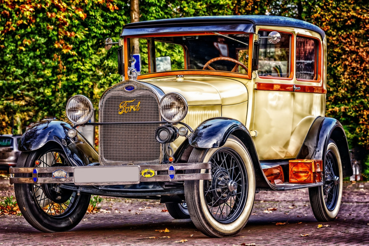 framedposter-print-well-kept-classic-car