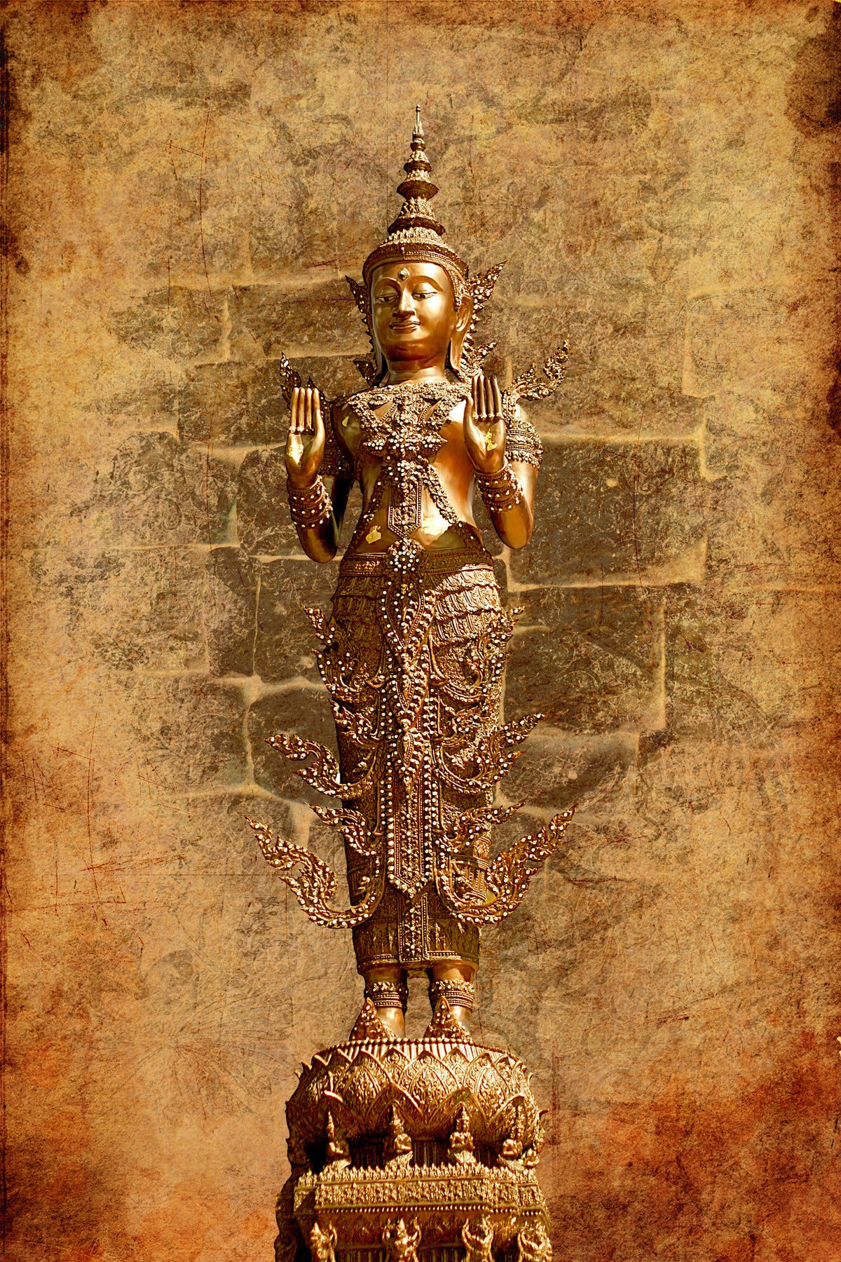 poster-print-golden-buddha-statue