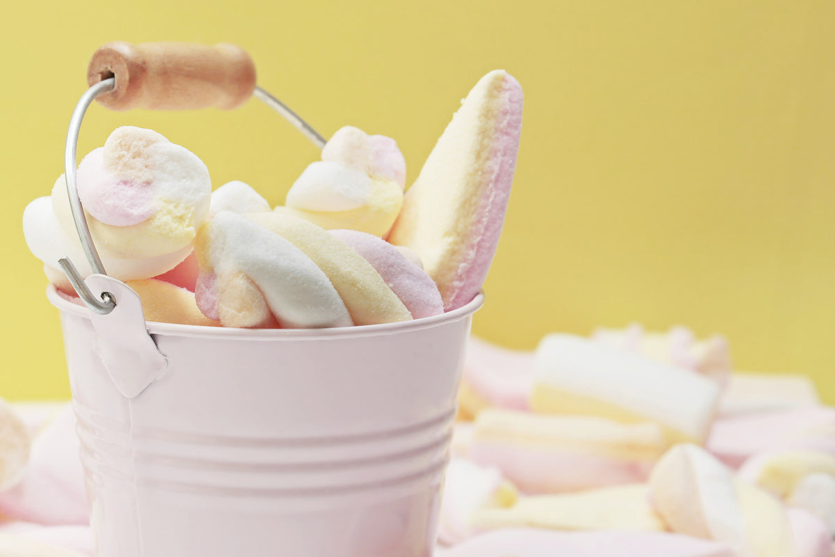framedcanvas-print-marshmallow-in-the-bucket