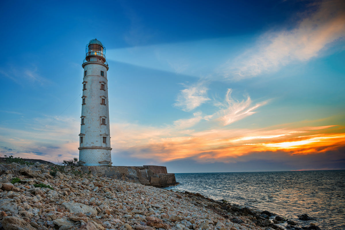 canvas-print-sunset-at-the-lighthouse