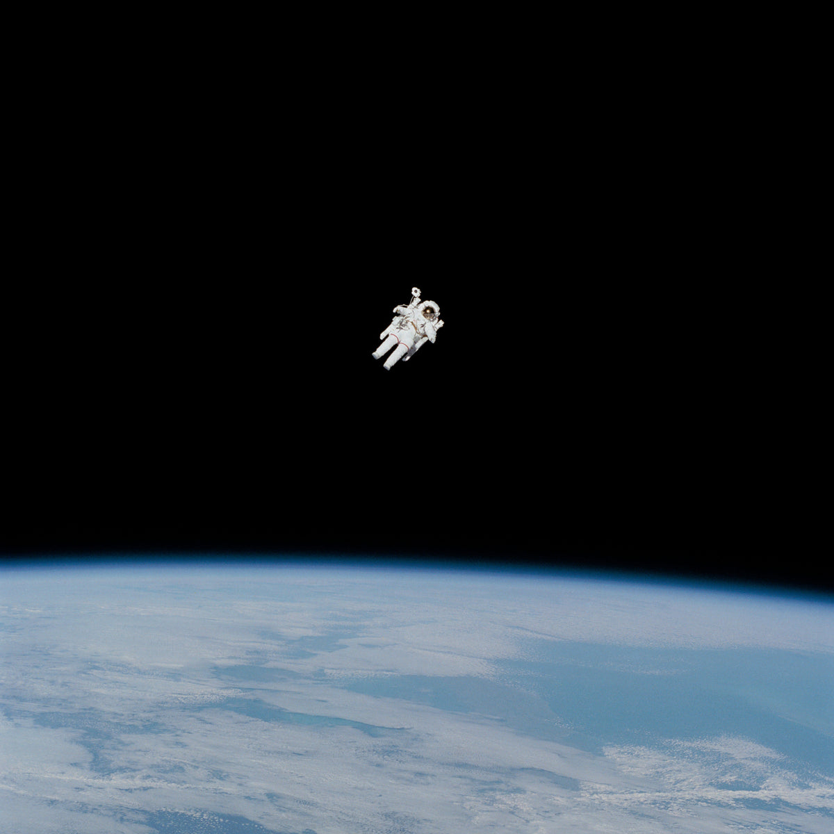 9-piece-acrylic-print-lonely-astronaut-in-space