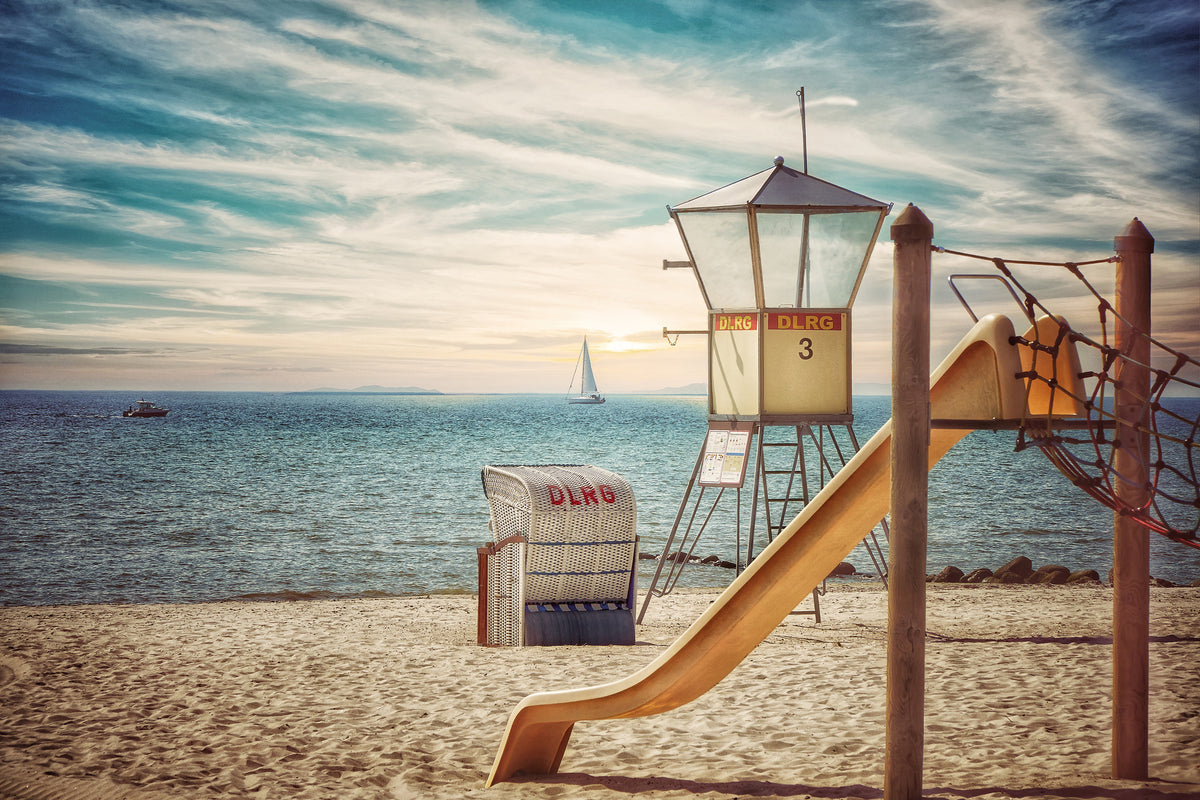 3-piece-acrylic-print-lifeguard
