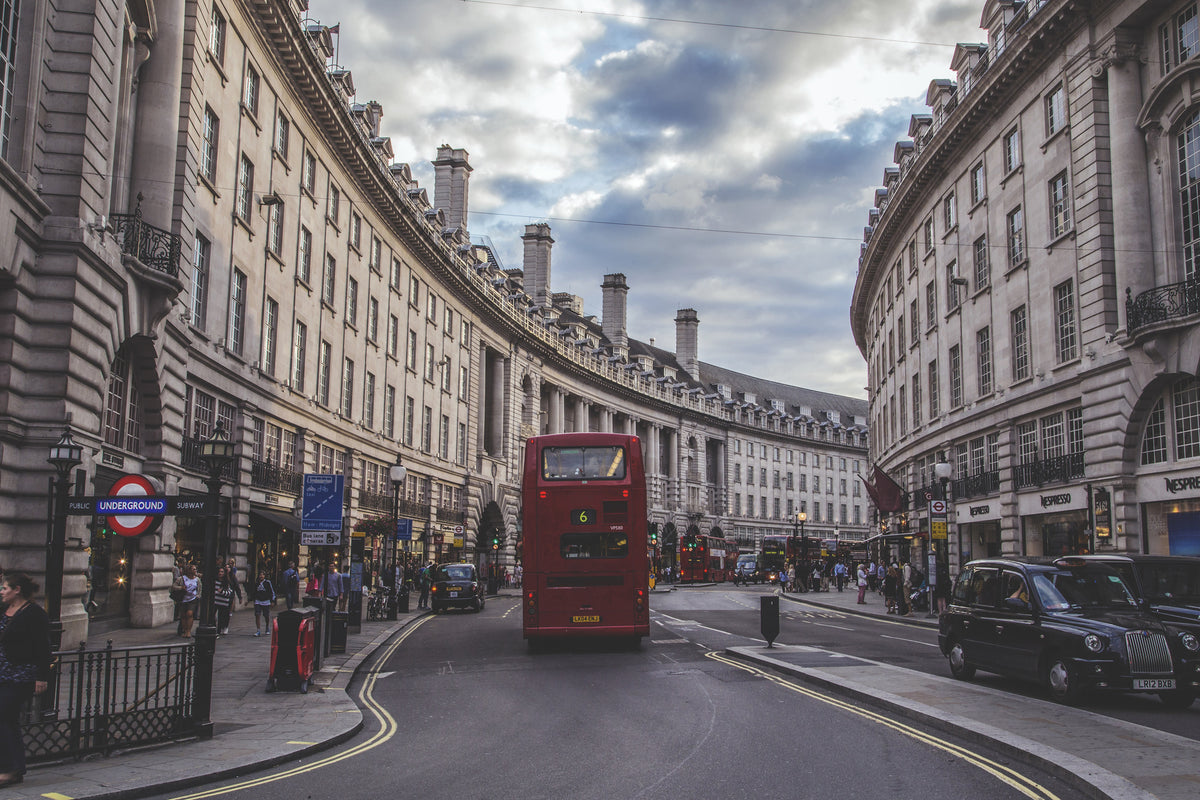 aluminium-print-typical-london