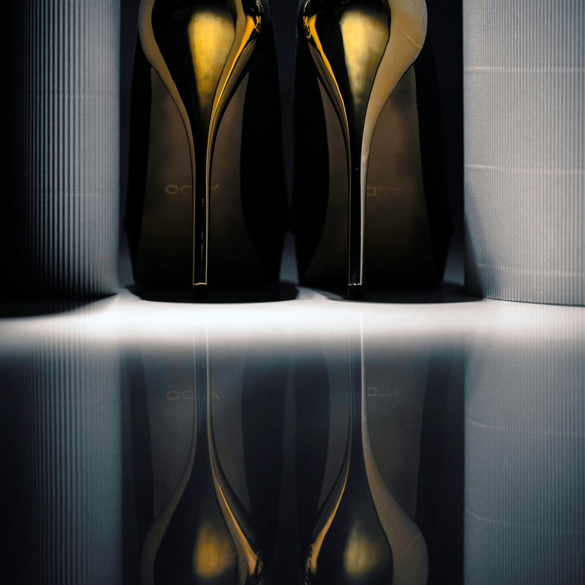 acrylic-print-gold-x