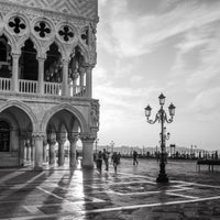 canvas-print-early-morning-venice
