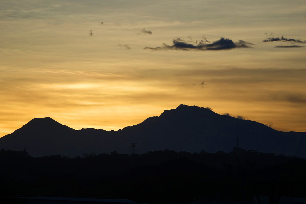 framedposter-print-the-sunrise-in-the-mountains