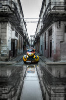 canvas-print-classic-old-car-in-havana-cuba