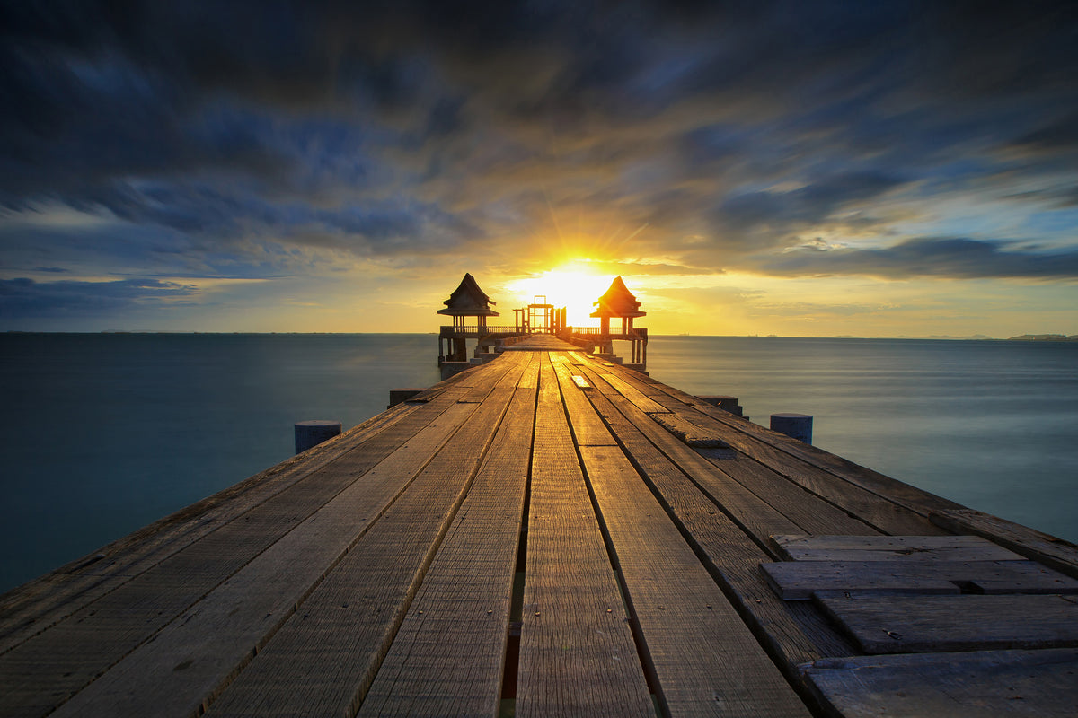 aluminium-print-sunset-at-the-wooden-bridge