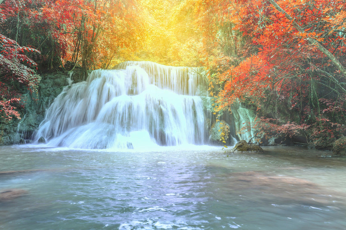 canvas-print-waterfall-in-light