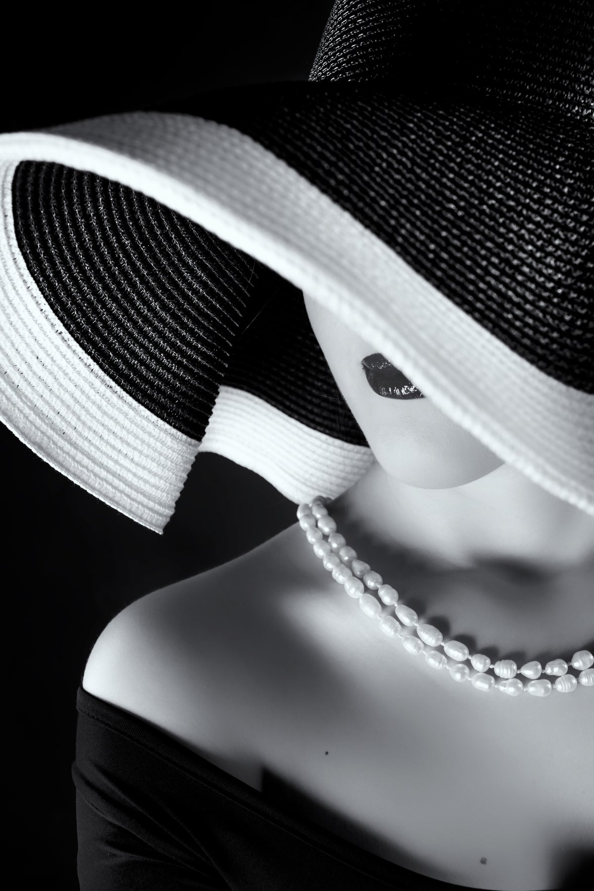 aluminium-print-la-femme-au-chapeau