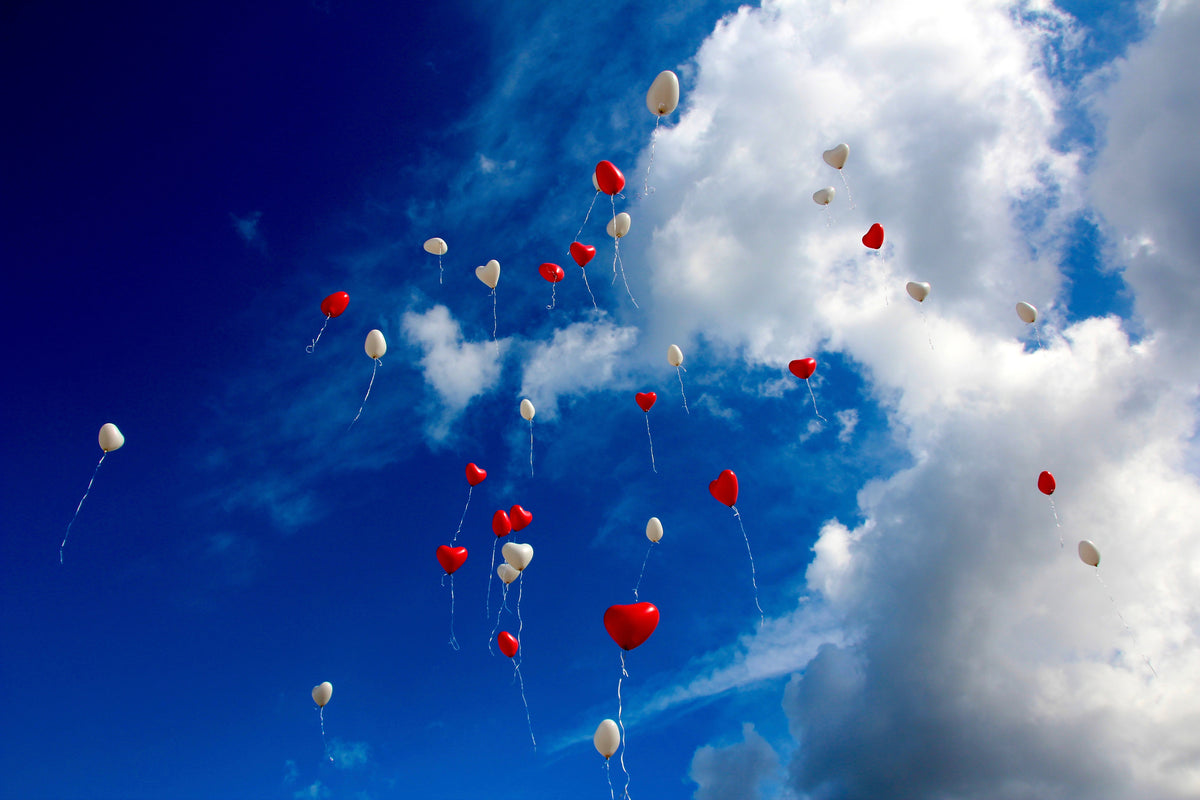 modern-3-piece-acrylic-print-a-sky-full-of-hearts