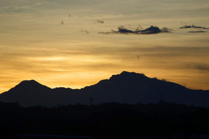 3-piece-canvas-print-the-sunrise-in-the-mountains