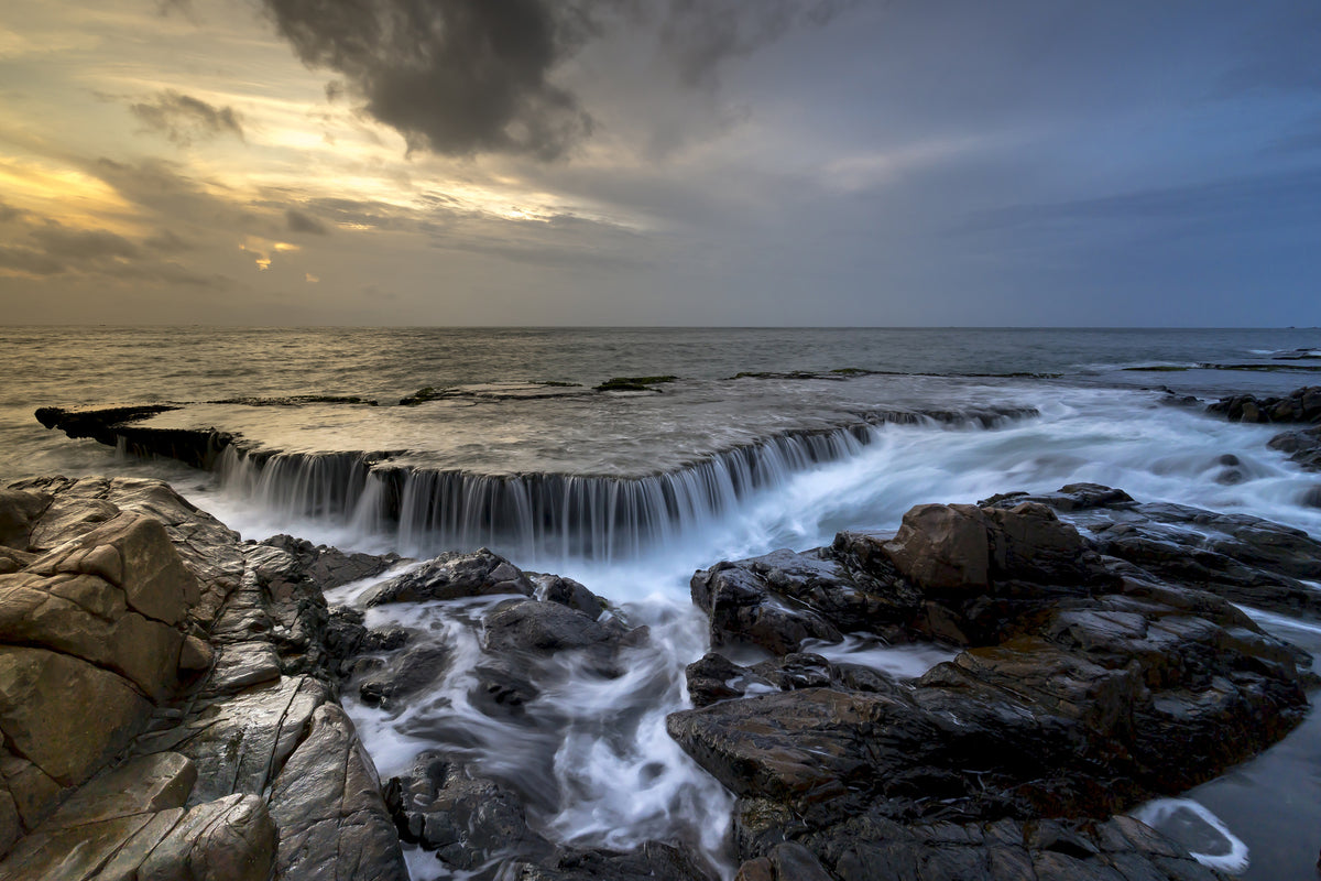 3-piece-aluminium-print-evening-mood-at-the-sea