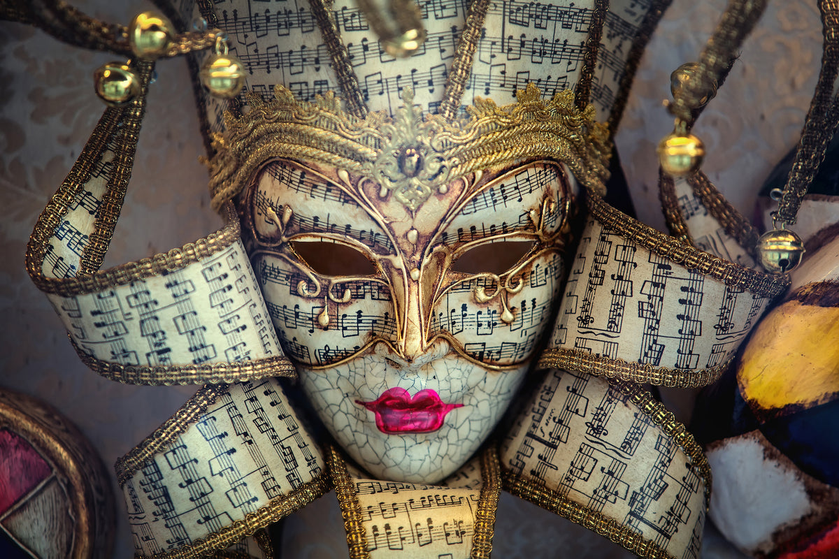 3-piece-aluminium-print-venetian-mask
