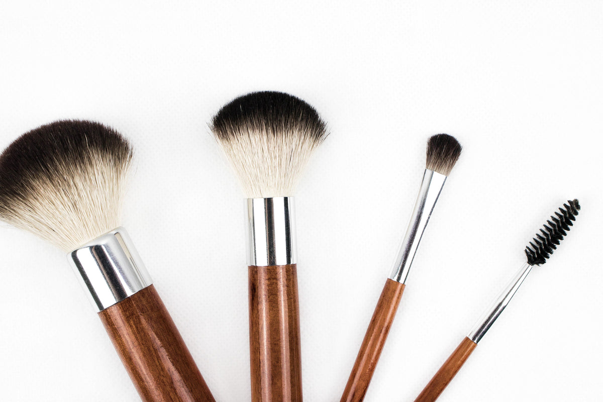 poster-print-make-up-brush