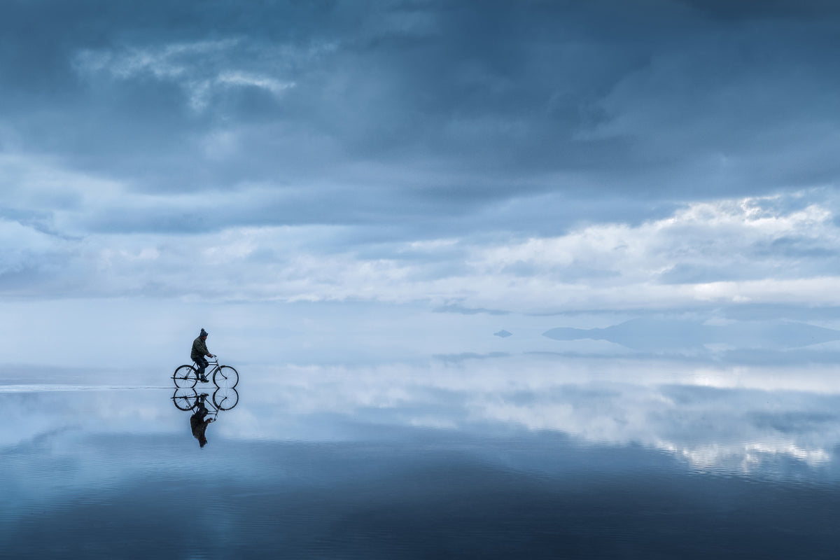 framedposter-print-walking-in-the-sky-x