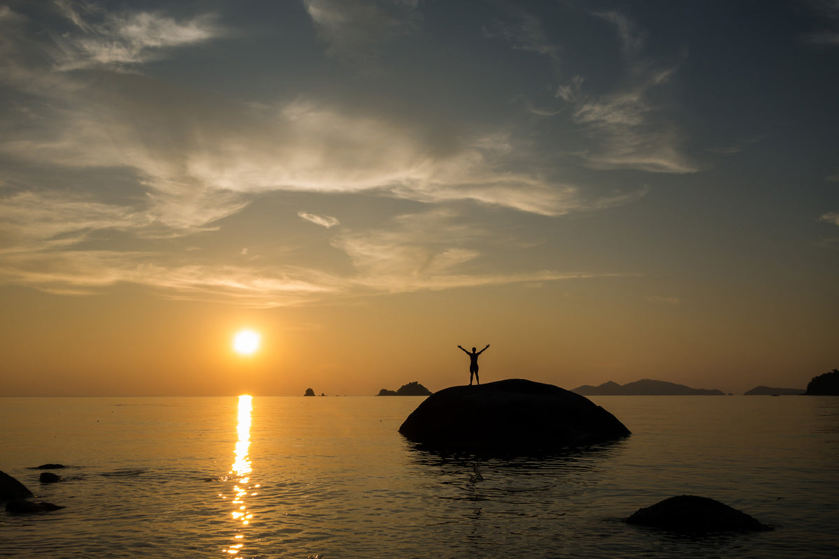 aluminium-print-love-the-sunset-by-the-sea