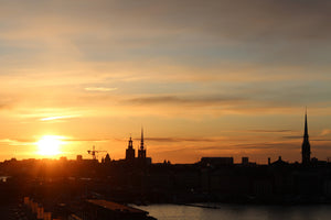 aluminium-print-city-in-the-evening-light