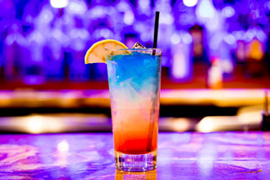 acrylic-print-colorful-cocktail
