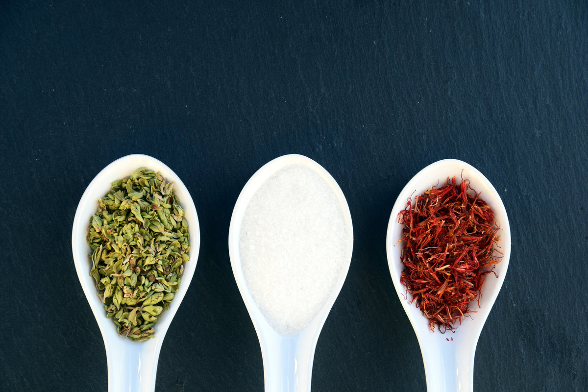 3-piece-acrylic-print-italian-spices-in-the-spoon