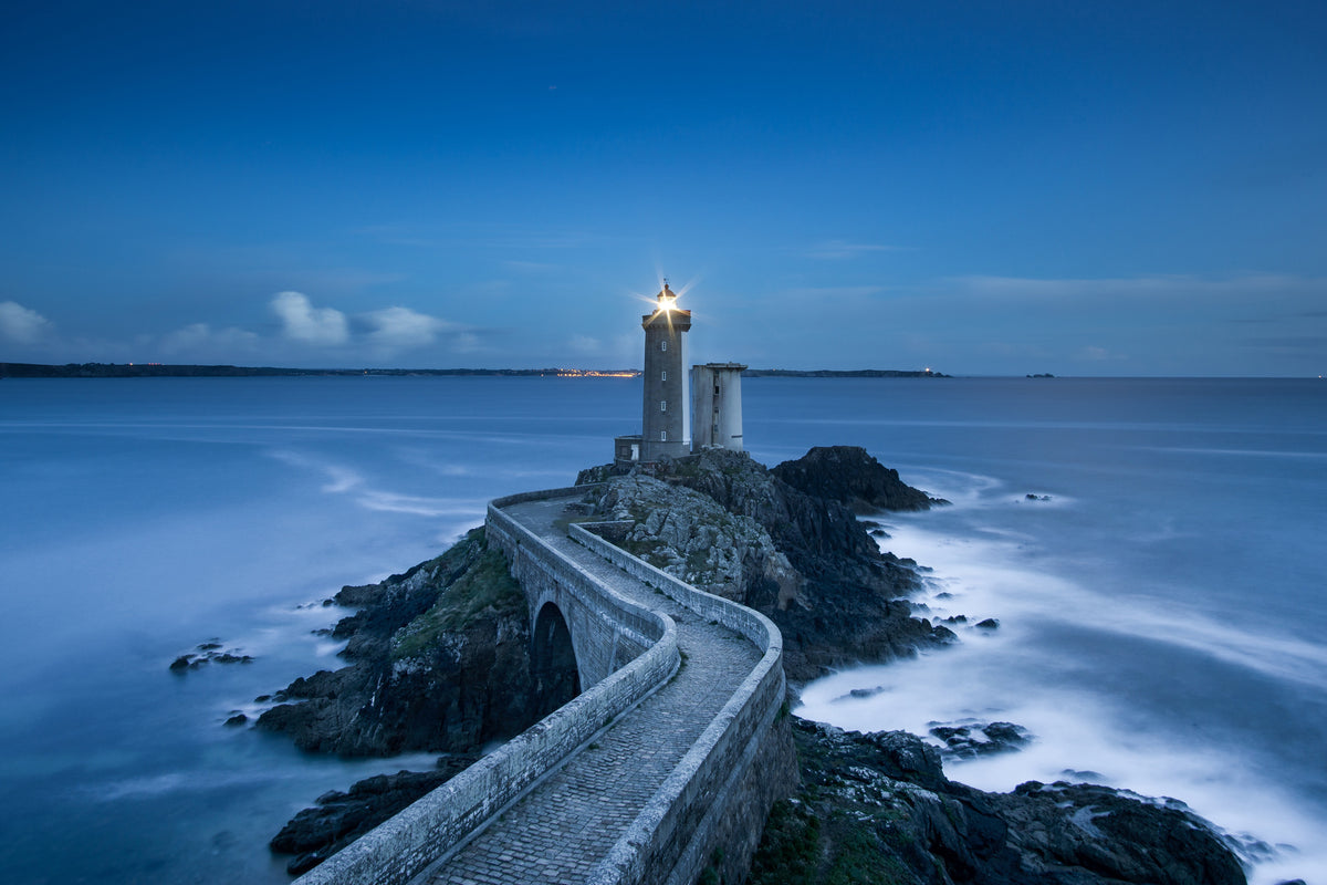 canvas-print-the-way-to-the-lighthouse