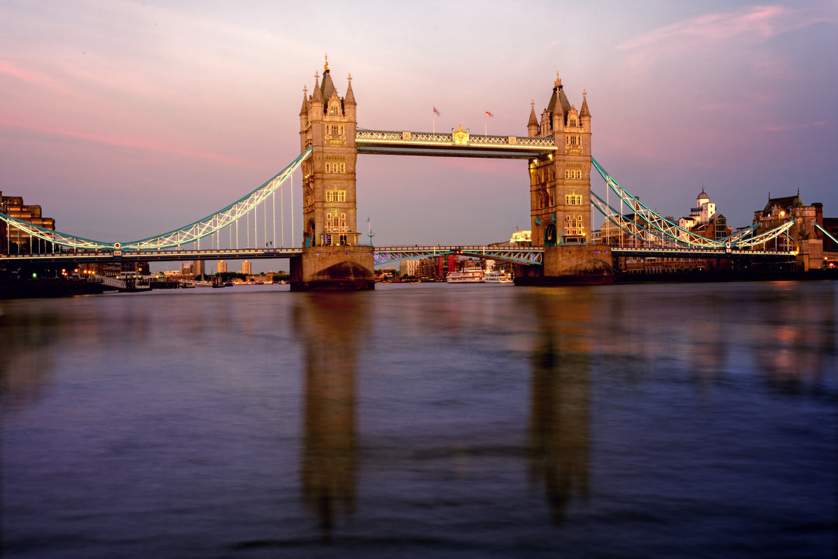 acrylic-print-bridge-in-london