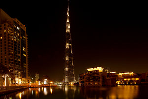 framedposter-print-at-night-in-dubai