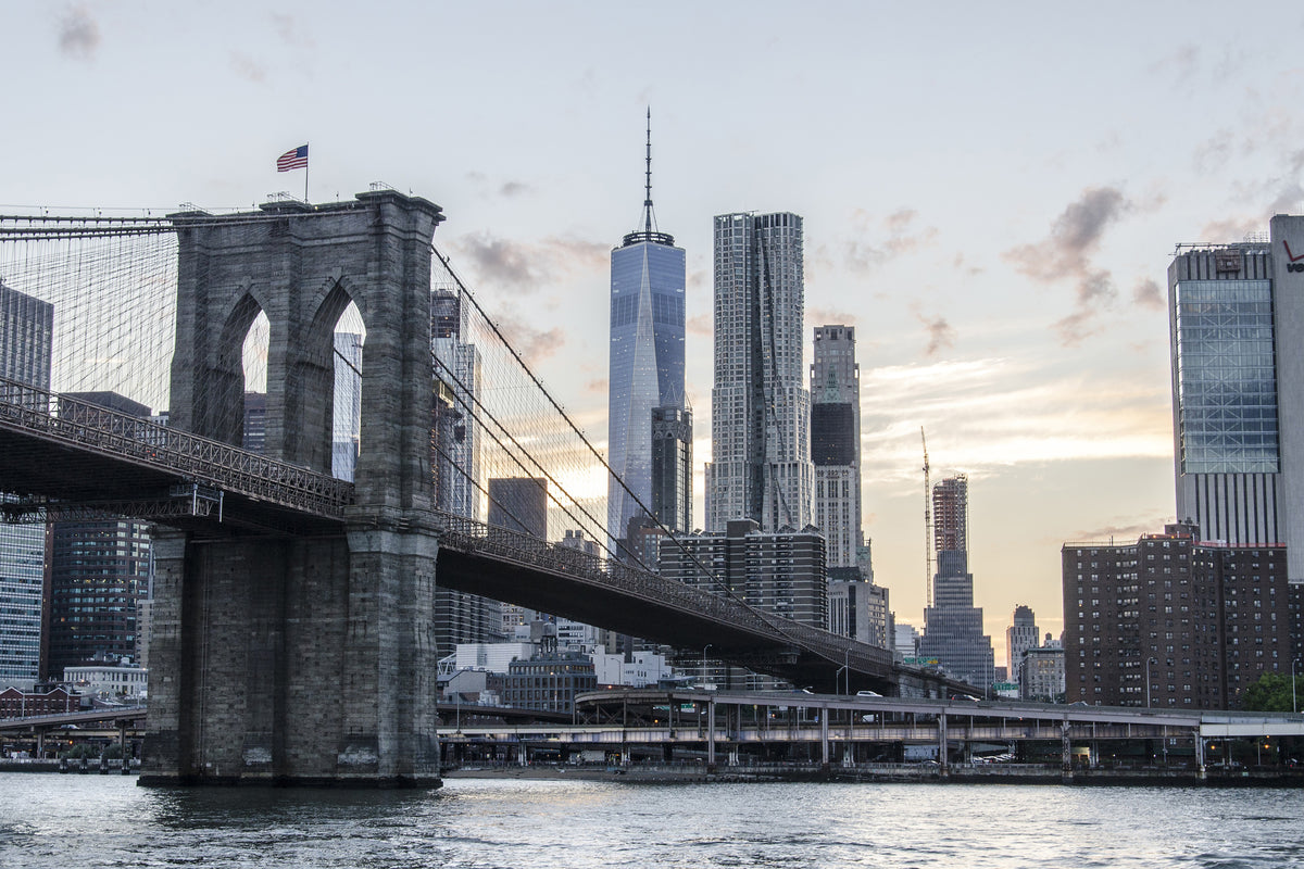 3-piece-canvas-print-the-brooklyn-bridge-in-the-evening