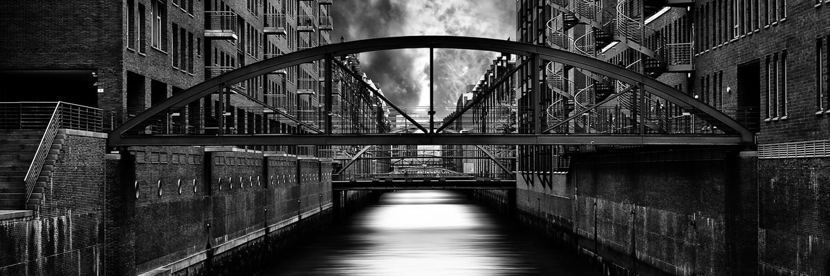 panoramic-acrylic-print-the-other-side-of-hamburg-panorama