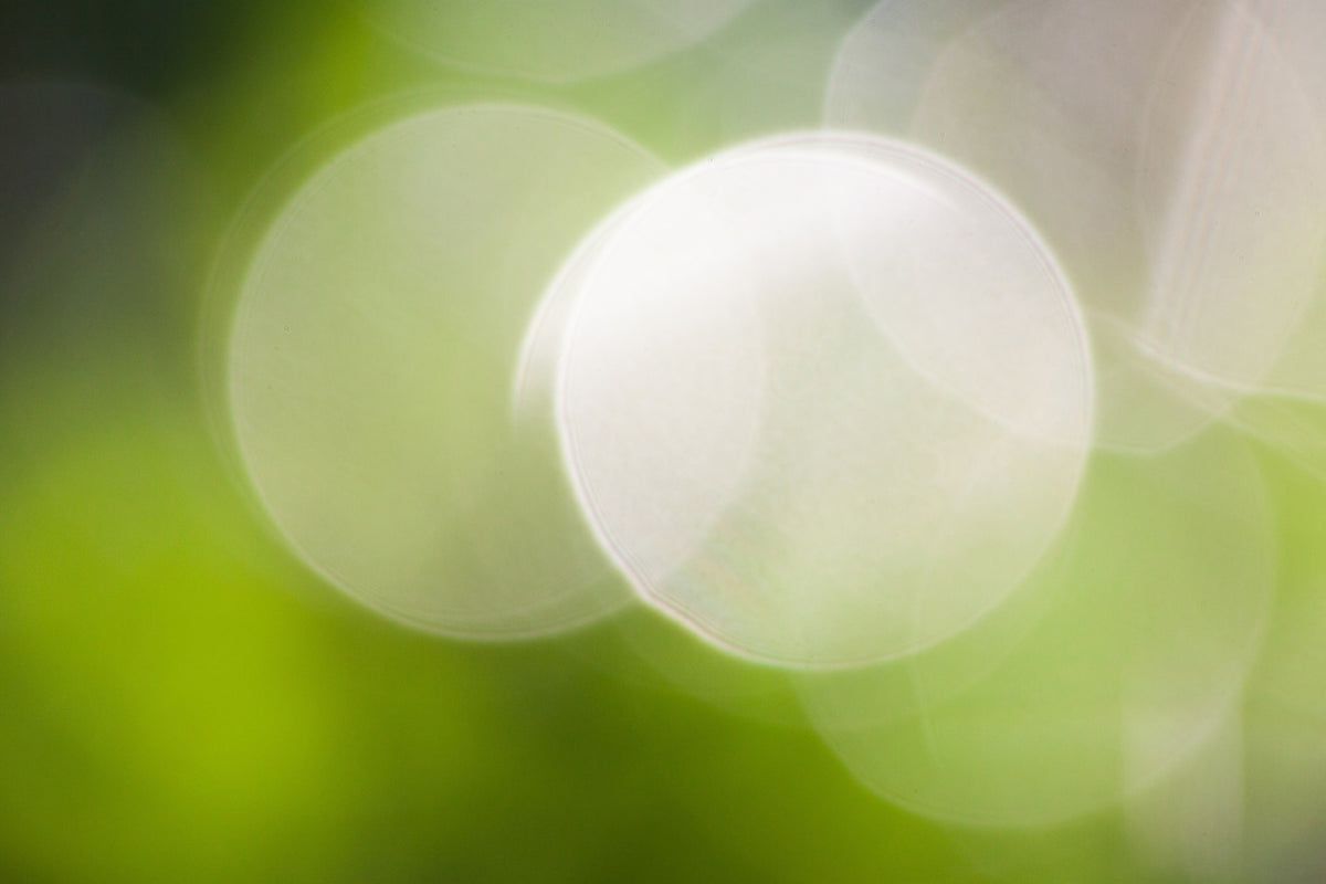 framedcanvas-print-reflections-balls