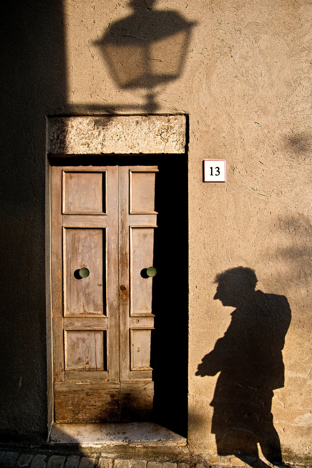 aluminium-print-street-and-shadow