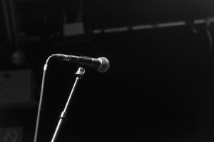 acrylic-print-on-stage