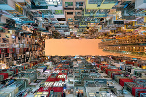 canvas-print-crowded-spaces